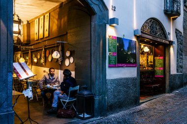 Pizzacı, Bartolomeo Colleoni üzerinden, yukarı kasaba, Bergamo, Lombardy, İtalya, Avrupa