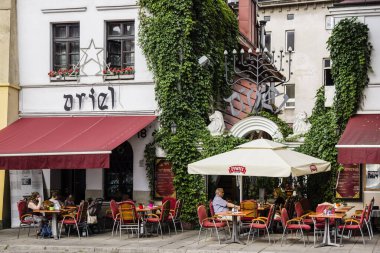 Ortaçağ Kazimierz kasabasındaki restoran, Yahudilerin tarihi merkezi, Krakow, Polonya, Doğu Avrupa