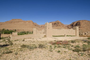 mud and adobe architecture, Ifri kasbah, Ziz river valley, Atlas mountains,  Morocco, Africa