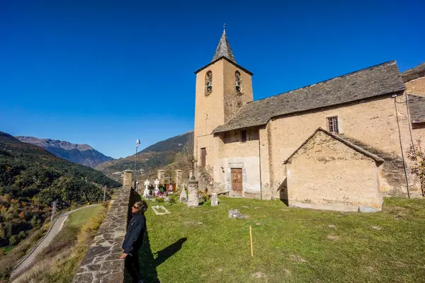 Sant Peir de Betlan Kilisesi, 11. yüzyıl, Betlan, Aran Vadisi, Pireneler, İspanya, Avrupa