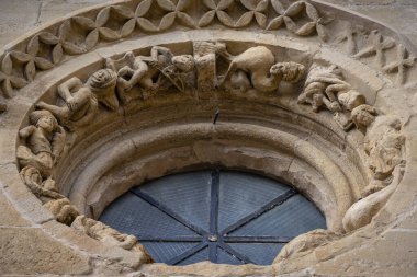 Madalyalı Kilise, Los Abuelos Kapısı, San Juan Kilisesi, Laguardia, Alava, Bask Ülkesi, İspanya