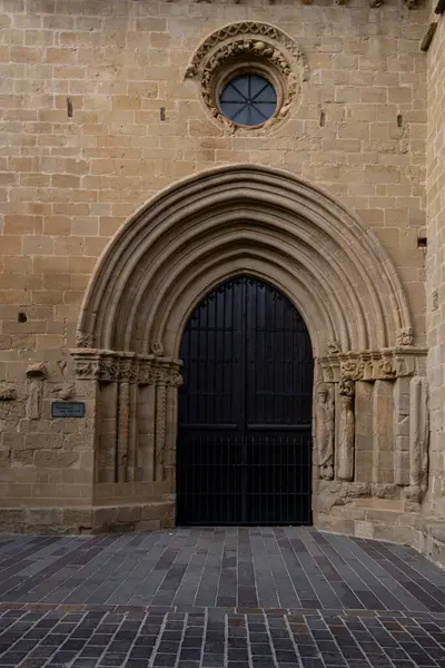 stock image Los Abuelos' door, San Juan Church, Laguardia , Alava, Basque Country, Spain