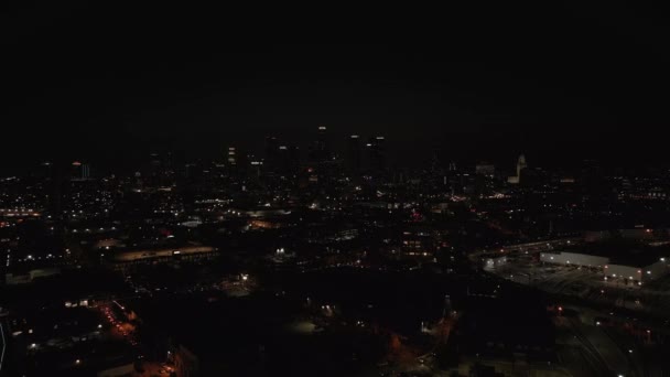 Воздушный Беспилотник Видом Центр Лос Анджелеса Ночью Концепция Популярных Мест — стоковое видео