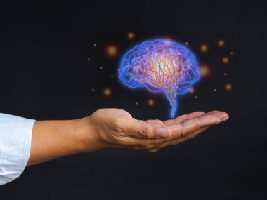 Avucundaki beynin dijital görüntüsü. Yapay Zeka, Yapay Zeka Teknolojisi. İş analizi, yenilik, bilim ve tıp teknolojisi. Ruh sağlığı koruma, bakım, sağlık ve tedavi.