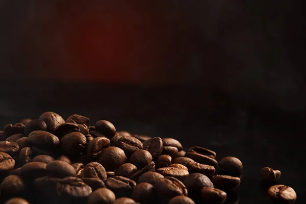 Coffee Beans Dark Background Red Highlight Background Coffee Beans Close — Stock Photo, Image