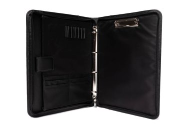 Bu siyah deri cilt, iş adamları için doküman, kart ve yazma materyallerinin verimli bir şekilde depolanmasına olanan organize kompartımanlara sahip parlak bir tasarıma sahip..