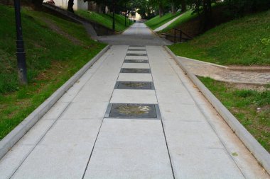 Romanya 'da sanatsal bir övgü - Sibiu' nun ünlü yürüyüşü