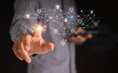 Bulut Hesaplama, Dijital Dönüşüm Yönetimi, Nesnelerin İnterneti (IoT) Gelişen Teknolojiler, Büyük Veri ve İş Süreci Stratejileri, Otomasyon, Müşteri Hizmetleri ve Ağ Yönetimi Hatları