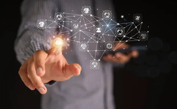 Bulut Hesaplama, Dijital Dönüşüm Yönetimi, Nesnelerin İnterneti (IoT) Gelişen Teknolojiler, Büyük Veri ve İş Süreci Stratejileri, Otomasyon, Müşteri Hizmetleri ve Ağ Yönetimi Hatları