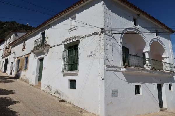 Alajar Huelva España Abril 2023 Casa Típica Blanca Con Terraza —  Fotos de Stock
