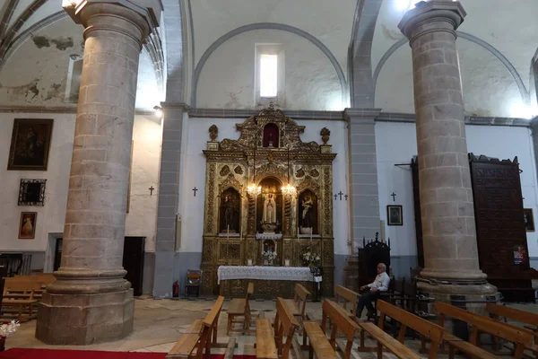 Cortegana Huelva España Mayo 2023 Uno Los Lados Bancos Iglesia —  Fotos de Stock