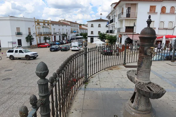 Galaroza Huelva Hiszpania Czerwca 2023 Publiczna Fontanna Plaza Los Alamos — Zdjęcie stockowe
