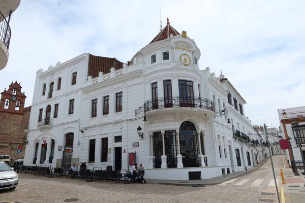 Aracena Huelva スペイン 2023年6月12日 スペインのHuelvaにあるArias Montanoカジノの白い建物 — ストック写真