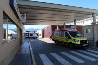 Alcoy, Alicante, İspanya, 20 Şubat 2024: Virgen de los Lirios Hastanesi, Alcoy, Alicante, İspanya