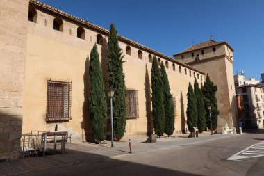 Cocentaina, Alicante, İspanya, 2 Aralık 2024: Cocentaina ilçe sarayı cephesi, Alicante, İspanya