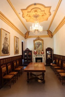 Onil, Alicante, İspanya, 23 Temmuz 2025: Oyuncak Bebek Müzesi, Onil, Alicante, İspanya