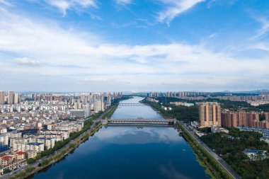 Suizhou Hubei Çin 'de nehir manzarası