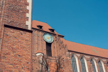 Vaftizci Aziz John Kilisesi ve Polonya 'nın Torun kentindeki Evangelist Aziz John Kilisesi, Eski Şehir' de bulunan Gotik bir katedral ve küçük bir bazilikadır..