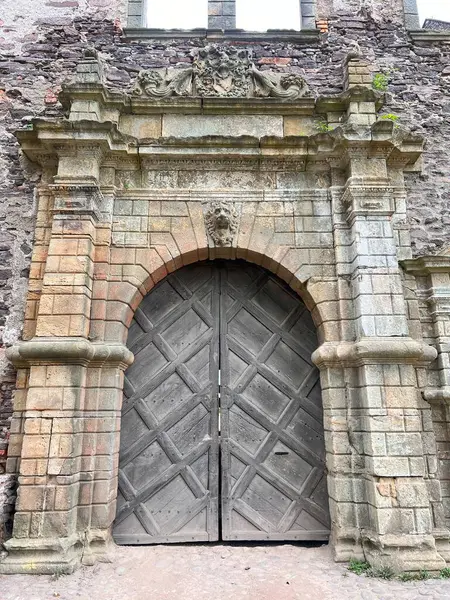 Aşağı Silezya, Polonya 'daki Swiny Castle harabeleri