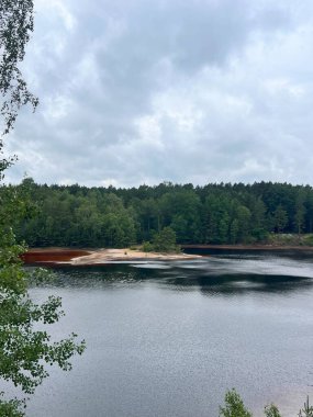Gözlem kulesinden Afrika Gölü, Babina Geotrail, Leknica, Polonya