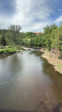 Nysa Klodzka nehri Bardo yakınlarında.