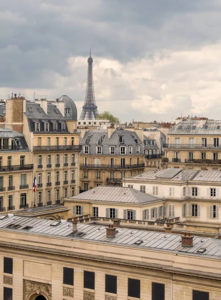 Prachtig Uitzicht Parijs Met Hun Traditionele Gebouwen Straten Tour Eiffel — Stockfoto