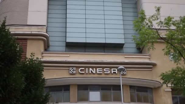 Кіно Кінорекламний Щит Прем Єрами Фільмів Місті Мадрид Іспанії Горизонтальне — стокове відео