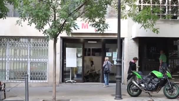 Szpitala Klinika Izby Przyjęć Lekarzami Pielęgniarkami Madrycie Hiszpanii Europie Chorzy — Wideo stockowe
