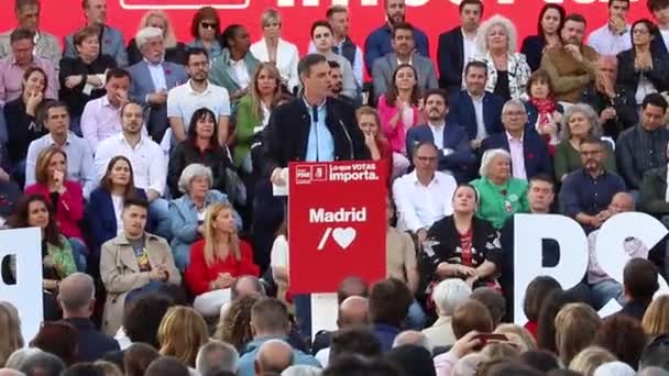 ペドロ サンチェス ペレス カステジョン スペイン政府の大統領 ペドロ スネズ スペイン社会主義労働者グループ Psoe の活動家 — ストック動画