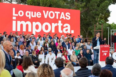 Pedro Sanchez Perez-Castejon. PSOE 'nin büyük eylemi. İspanya Başkanı politik bir mitingde. MADRİD, İSPAN - 25 Mayıs 2023.