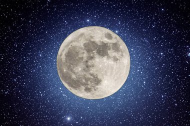 Wolf Moon. Super full moon with dark background. Madrid, Spain, Europe. Horizontal Photography. 25. January. 2024. Moon. Supermoon. Sulfur. Conjunction. Venus. Saturn. Jupiter. First moon year.