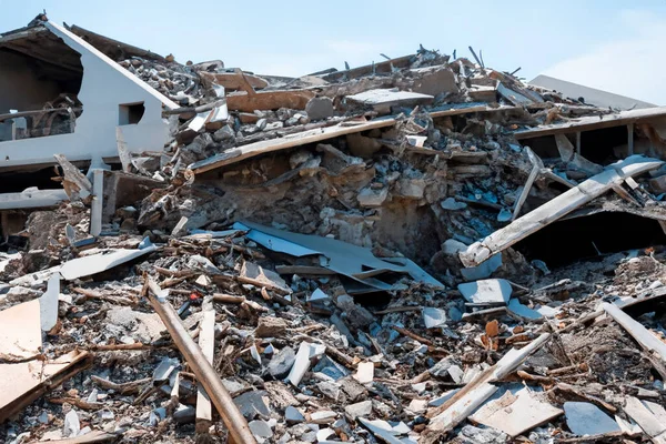 Κατάρρευση Κτιρίου Απορρίμματα Και Κατεστραμμένα Κτίρια Που Κατέρρευσαν Από Σεισμό — Φωτογραφία Αρχείου