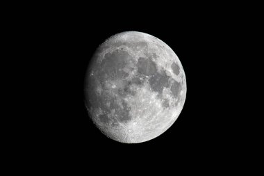 Crescent moon. Wolf. Moon. Super full moon with dark background. Spain. Europe. Photo. 13. January. 2025. Supermoon. Eclipse. Stars. Night. Conjunction. Alignment. Mars. Jupiter. Uranus. Neptune. Venus. Saturn. First.