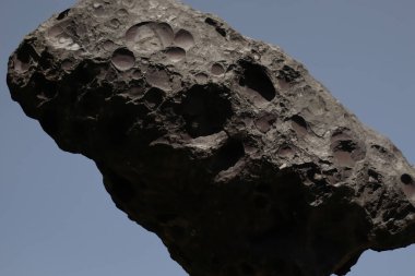 Göktaşı. Dünya 'daki Meteor Çarpması - Gezegenle Çarpışmada Ateşlenen Göktaşı - NASA tarafından desteklenen bu görüntünün elementlerini içerir