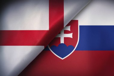 İngiltere. Slovakya. İngiltere bayrağı. Slovakya bayrağı. İkisinin de sahip olduğu parti çatışmasından dolayı birleşik bayraklar. Futbol maçı. Avrupai. Avro. 2024. UEFA Avrupa Şampiyonası.