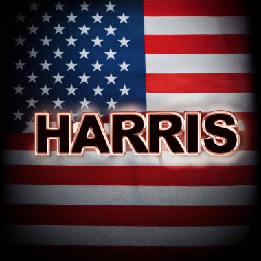 Kamala Harris. ABD seçimleri. 2024. Yazan Kamala Harris. Amerikan bayrağı. Arka planda Amerikan bayrakları, bulanık arka plan. Başkanlık seçimi için oy veriyorum. 5 Kasım 2024.
