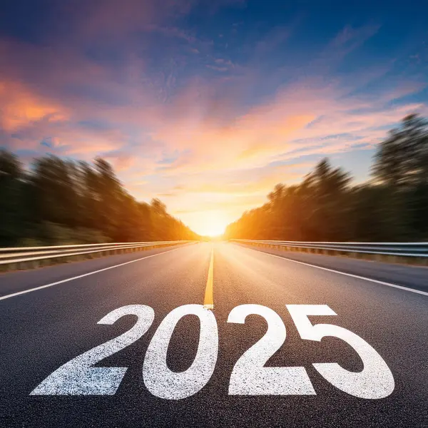 2025 yılı. Mutlu yıllar 2025. Parlak bir yeni yıl. 2025 balon. 2024 'ten 2025' e kadar tahta blok. Yeni bir yıla giriyoruz. Arkaplan tasarımı ve tebrikler. Havai fişeklerle tasarım.