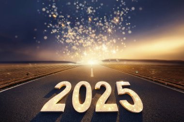 2025 yılı. Mutlu yıllar 2025. Parlak bir yeni yıl. 2025 balon. 2024 'ten 2025' e kadar tahta blok. Yeni bir yıla giriyoruz. Arkaplan tasarımı ve tebrikler. Havai fişeklerle tasarlandı. Boşluk.
