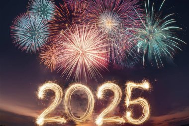 2025 yılı. Havai fişekler. Mutlu yıllar 2025. 