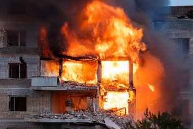 Israel and Iran clash in a conflict affecting civilians in Tel Aviv and Herzliya, with destroyed buildings. USA atack Iran. 18 June 2025