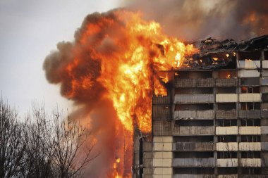 Israel and Iran clash in a conflict affecting civilians in Tel Aviv and Herzliya, with destroyed buildings. USA atack Iran. 18 June 2025