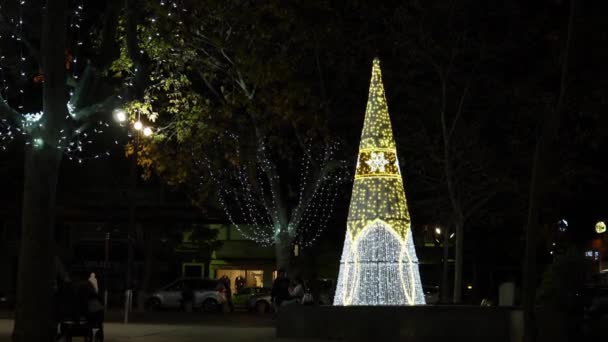 Manacor Espanha Dezembro 2022 Árvore Natal Iluminada Noite Cidade Maiorquina — Vídeo de Stock