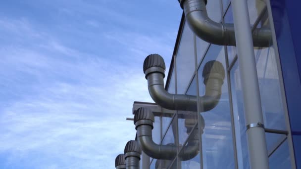 在温室里的现代金属排气扇的特写 西班牙马略卡岛 — 图库视频影像