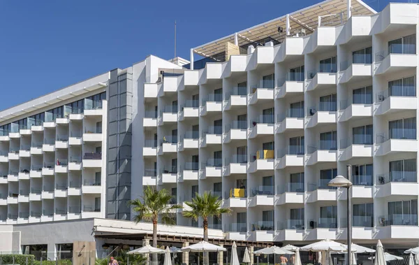 Cala Millor España Junio 2023 Fachada Principal Del Hotel Allsun — Foto de Stock