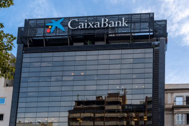 Palma de Mallorca, İspanya; 11 Eylül 2023: İspanyol bankacılık şirketi Caixabank 'in merkezi, Palma de Mallorca, İspanya