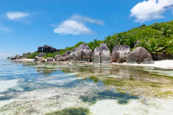 Digue Seychelles Paisagem Deslumbrante Com Vista Para Praia Anse Fonte — Fotografia de Stock