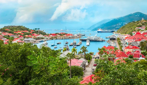 Gustavia liman manzarası, Saint Barthelemy.