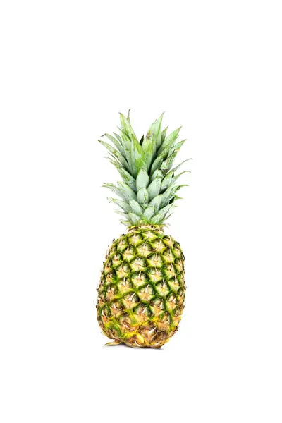 Verse Hele Ananas Geïsoleerd Witte Achtergrond Tropisch Zomerfruit Stockafbeelding