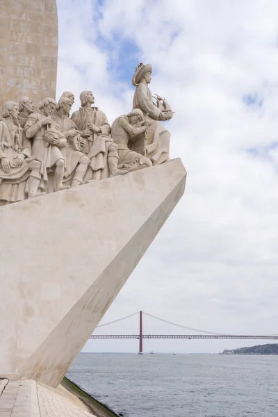 stock image Statues in homage to the navigators at the Monument of the Discoveries in Lisbon (Portugal).