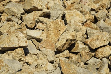 Yunanistan 'da bej büyük yapı taşı